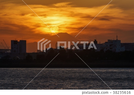 Sunset and Mount Fuji Sunset and Mount Fuji 38235616