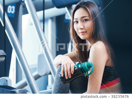 Woman in the gym Woman in the gym 38235676