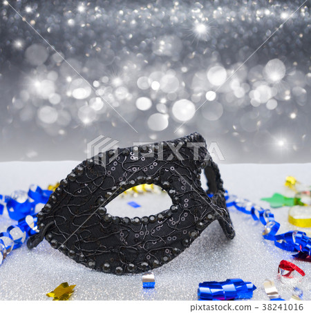 Mask with masquerade decorations 38241016