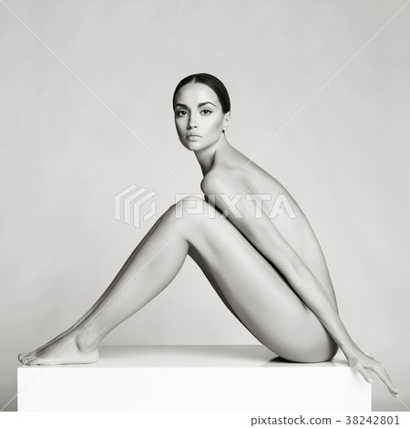 Gorgeous lady Gorgeous lady 38242801