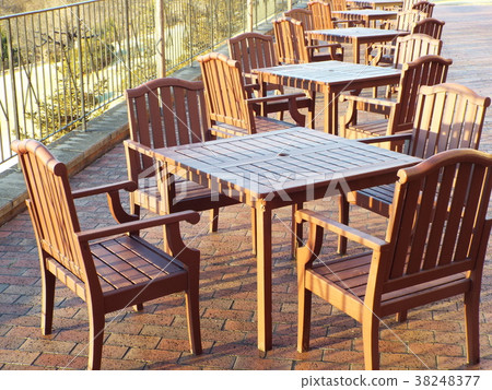 我想在開放式露台上享用早餐 我想在開放式露台上享用早餐 38248377