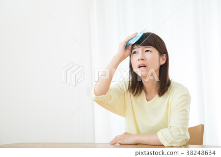 Hot hot flashes hot women temperature control portrait 38248634