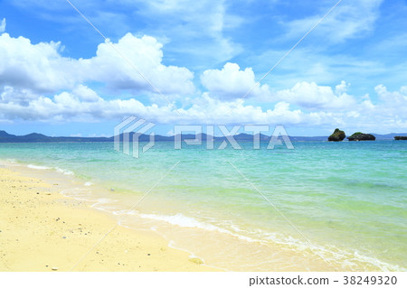 Okinawa Nago's beach 38249320