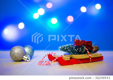 Christmas slay with christmas tree 38249541