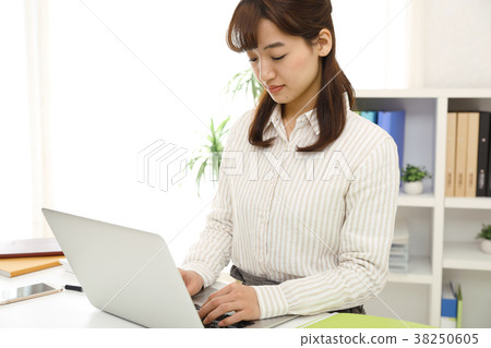 a working woman a working woman 38250605