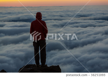 Above clouds 38251093