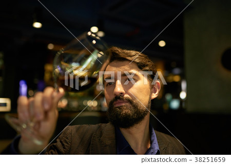 Assessing wine quality 38251659