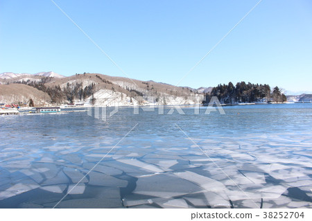 Nojiri Lake Nojiri Lake 38252704