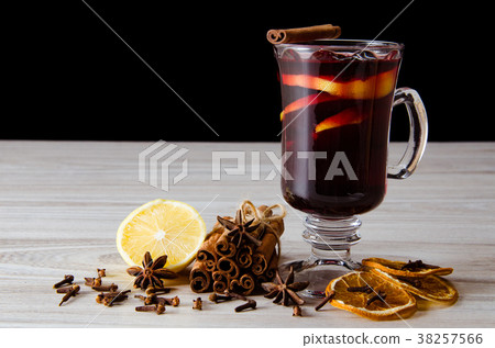 Mulled wine glintwine served in glasses for Mulled wine glintwine served in glasses for 38257566