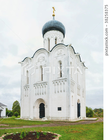 Church of the Holy Virgin on the Nerl River.Russia Church of the Holy Virgin on the Nerl River.Russia 38258375