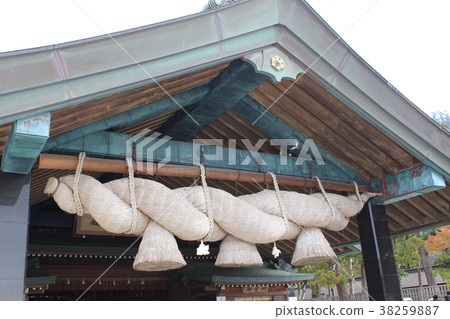 Kagura of Izumo Taisha 38259887