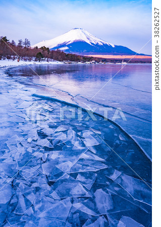 從山中湖出發的2018年富士山 38262527