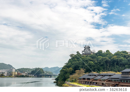 Landscape of Kisogawa and Inuyama Castle Landscape of Kisogawa and Inuyama Castle 38263618