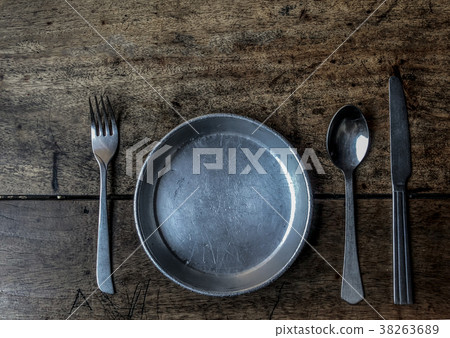 dish isolated on white background. 38263689