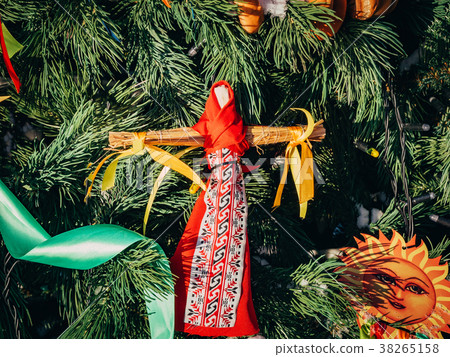 Rag Dolls on christmas tree on folk Slavic pagan 38265158