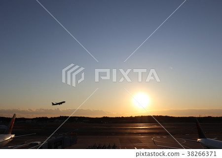 Narita International Airport 38266371