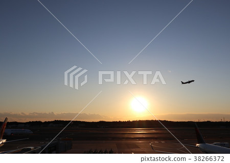 Narita International Airport 38266372
