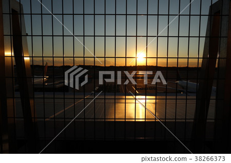 Narita International Airport 38266373