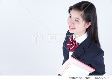 有書和筆記的高中女孩 38272802