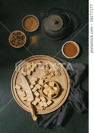 Salted caramel fudge 38277177