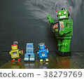 Big green robot toy teaches his class , 38279769