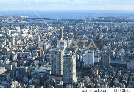 日本的東京都市風景“往東京灣和錦icho町” 38280632