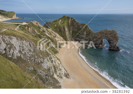 Durdle Door - Jurassic Coast - United Kingdom. Durdle Door - Jurassic Coast - United Kingdom. 38281392
