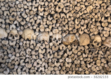 Capela dos Ossos - Evora - Portugal Capela dos Ossos - Evora - Portugal 38282133