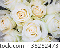 Perfect bouquet of creme luxurious roses. Top view 38282473