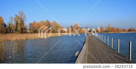Timber footbridge connecting Rapperswil and Hurden 38283718