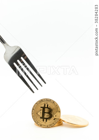 Bitcoin and Fork: Bitcoin & Fork 38284283