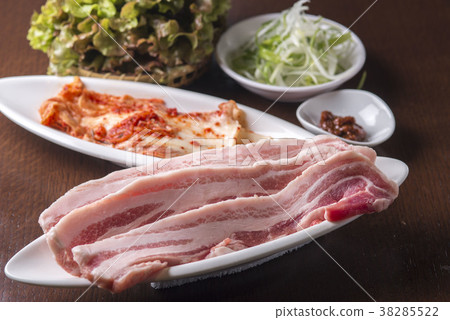 Korean grilled meat Korean grilled meat 38285522