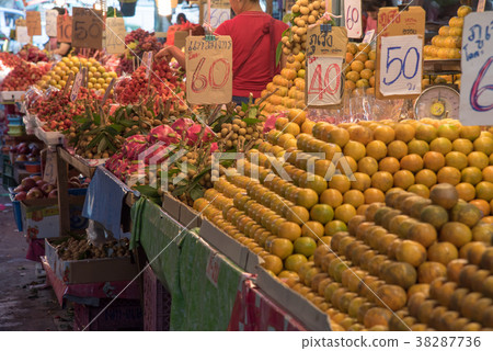 Khlong Toei market 38287736