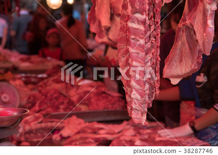 Khlong Toei market 38287746