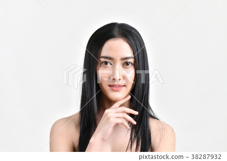 The concept of healthy beautiful woman. Beautiful women keep hea 38287932