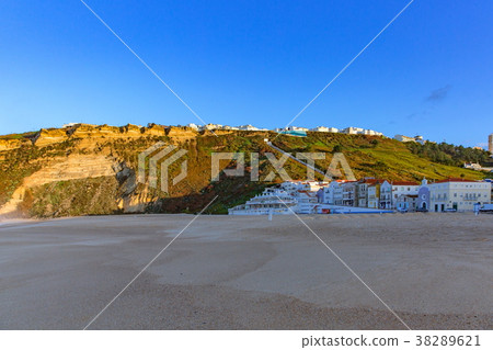 Nazareth Nazareth 38289621