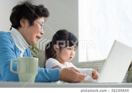 Grandma and Grandma 38289884