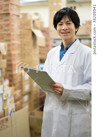 Warehouse stock check medical 38289941