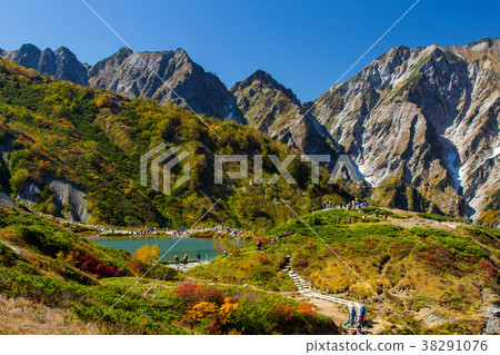 Hakuba Happo-one's Autumn Leaves / Happo Pond / Hakuba Village,Nagano Prefecture Hakuba Happo-one's Autumn Leaves / Happo Pond / Hakuba Village,Nagano Prefecture 38291076
