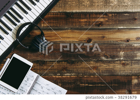 Electronic piano keyboard 38291679