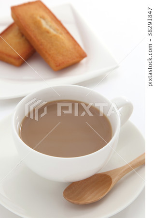Cafe au lait Cafe au lait 38291847