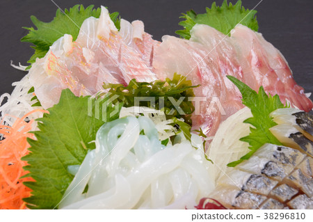 什錦美味的生魚片 38296810
