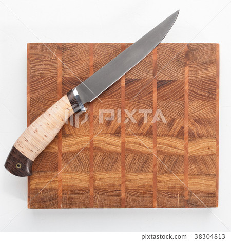Cutting board with knife. Isolated. Top view 38304813