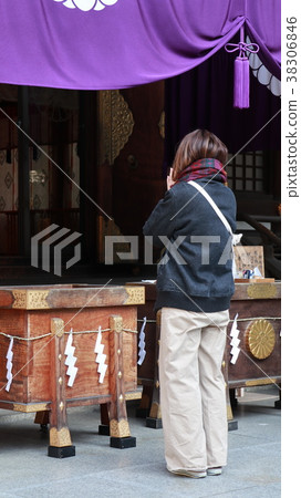 Worshiper Tokyo Ojingu 38306846