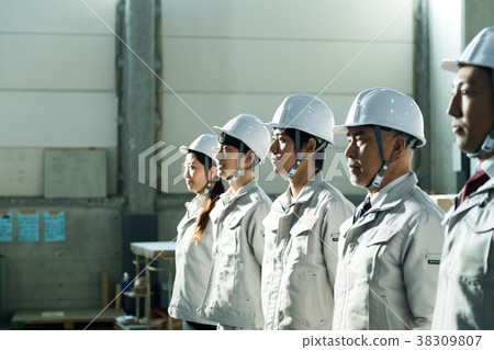 Factory, logistics, warehouse, staff, lined 38309807
