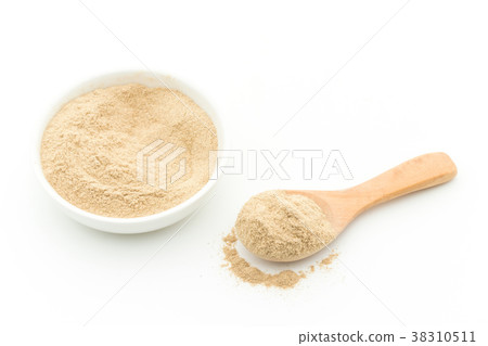 Pokeweed: poke root 38310511