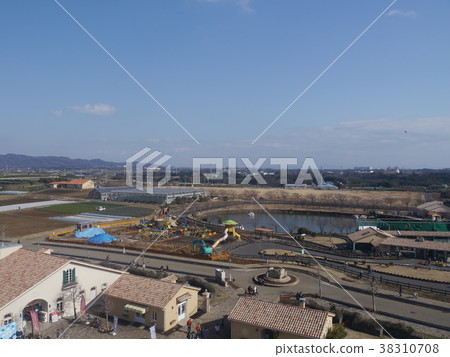 A view from the ferris wheel of the hill of Soleil 38310708