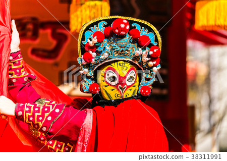 Funny Chinese Traditional Performing Arts Funny Chinese Traditional Performing Arts 38311991