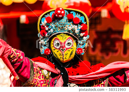 Funny Chinese Traditional Performing Arts Funny Chinese Traditional Performing Arts 38311993