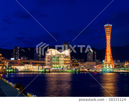 Night view of Naka Jetty seen from Harborland Night view of Naka Jetty seen from Harborland 38315124
